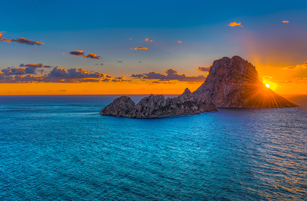 Top Holidays in Ibiza, 2022 | Broadway Travel