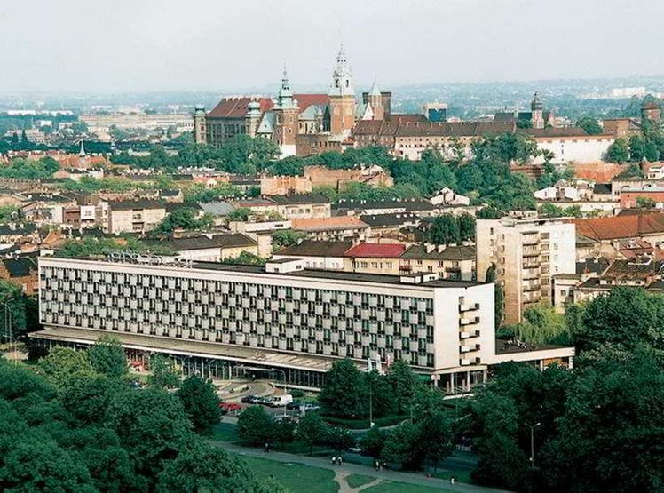 hotel cracovia konkurs