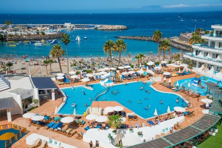 Hovima La Pinta Beachfront Family Hotel in Tenerife | Broadway Travel