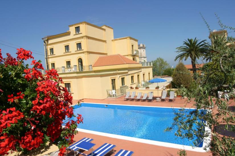 Villa Igea Foggia | Holidays to Italy | Broadway Travel