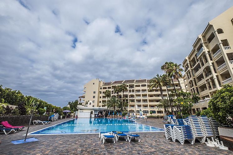 Castle Harbour Apartments (Tenerife) | Top Seller | Broadway Travel